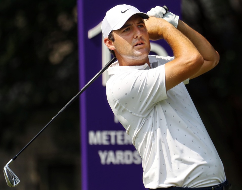 <strong>Scottie Scheffler watches his drive off the 15th tee during the third day of the WGC FedEx-St. Jude Invitational at TPC Southwind in Memphis, Tennessee Aug. 7, 2021.</strong> (Patrick Lantrip/Daily Memphian)