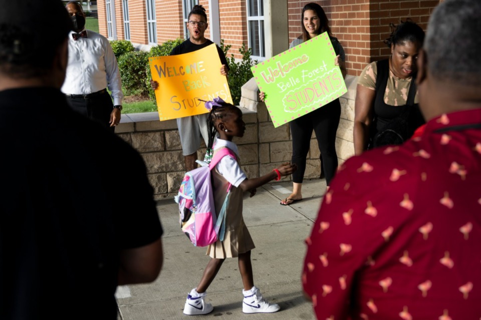 <strong>Students arrive while being cheered on at Belle Forest Elementary for the first day of school. A total of &nbsp;37 states joined the third-grade retention brigade, with a goal of having students reading &ldquo;proficiently&rdquo; by the end of third grade.</strong> (Brad Vest/Special to The Daily Memphian)