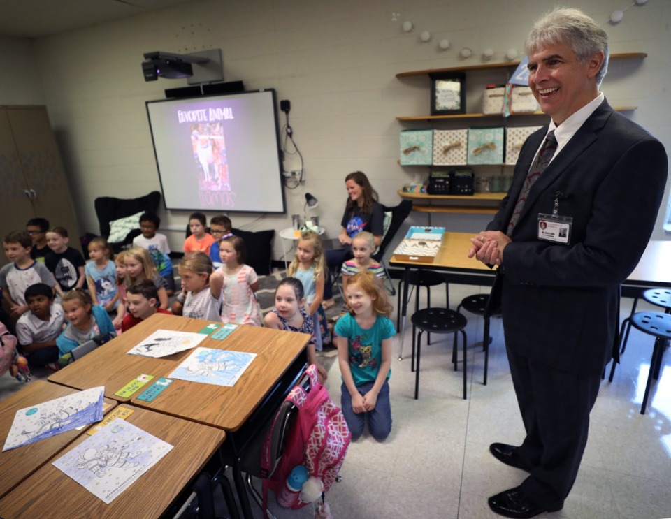 <strong>Collierville Schools Superintendent Gary Lilly greets students at Tara Oaks Elementary on the first day of school year in August 2019. State legislators passed a bill in January 2021 to combat pandemic-related learning loss.&nbsp;&ldquo;The goal is admirable,&rdquo; Lilly said. &ldquo;The implementation needs to be tweaked and districts need to be given more latitude.&rdquo;</strong> (Patrick Lantrip/The Daily Memphian file)