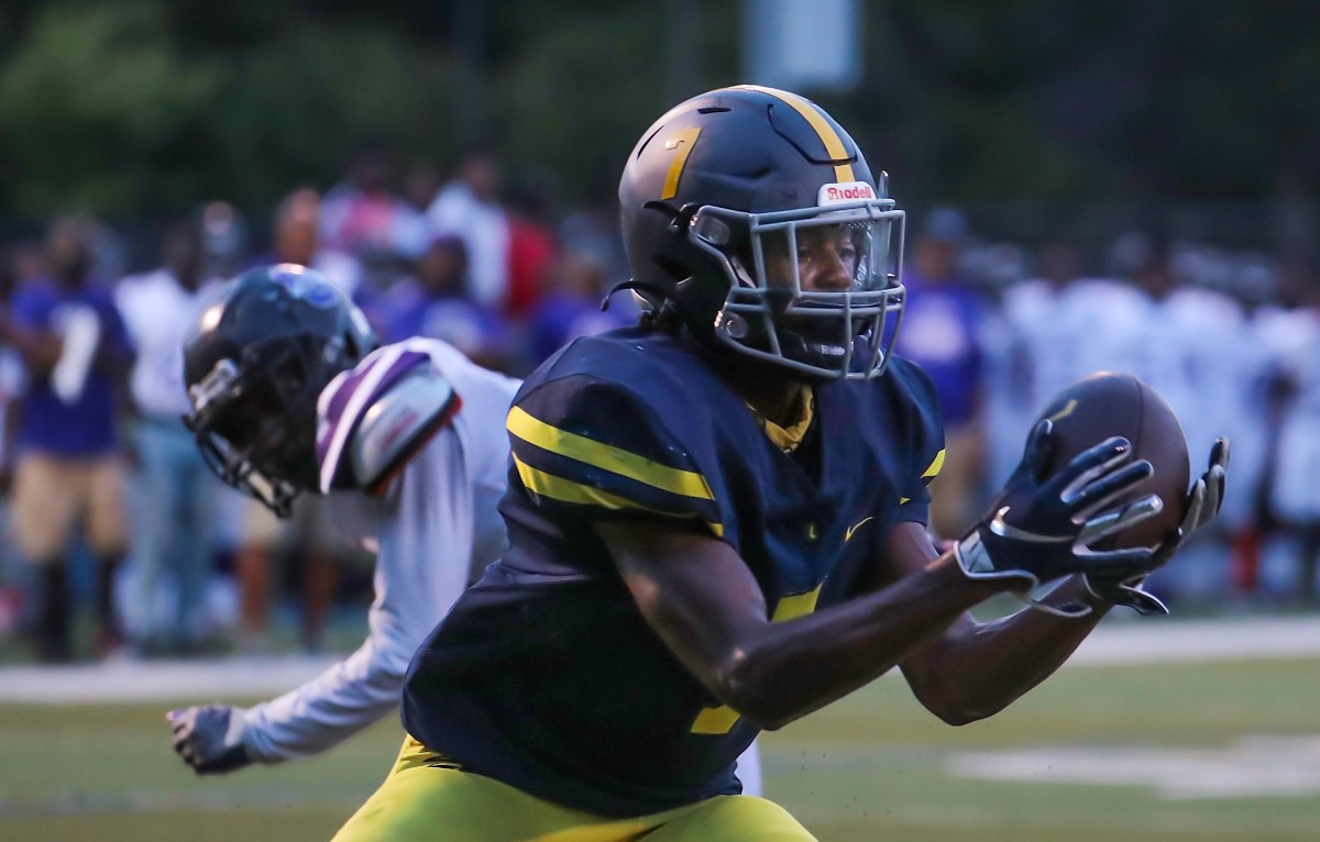 <strong>Lausanne&rsquo;s CJ Jordan (7) makes a reception for a touchdown on Aug. 19, 2022, against Southwind.</strong> (Patrick Lantrip/Daily Memphian)