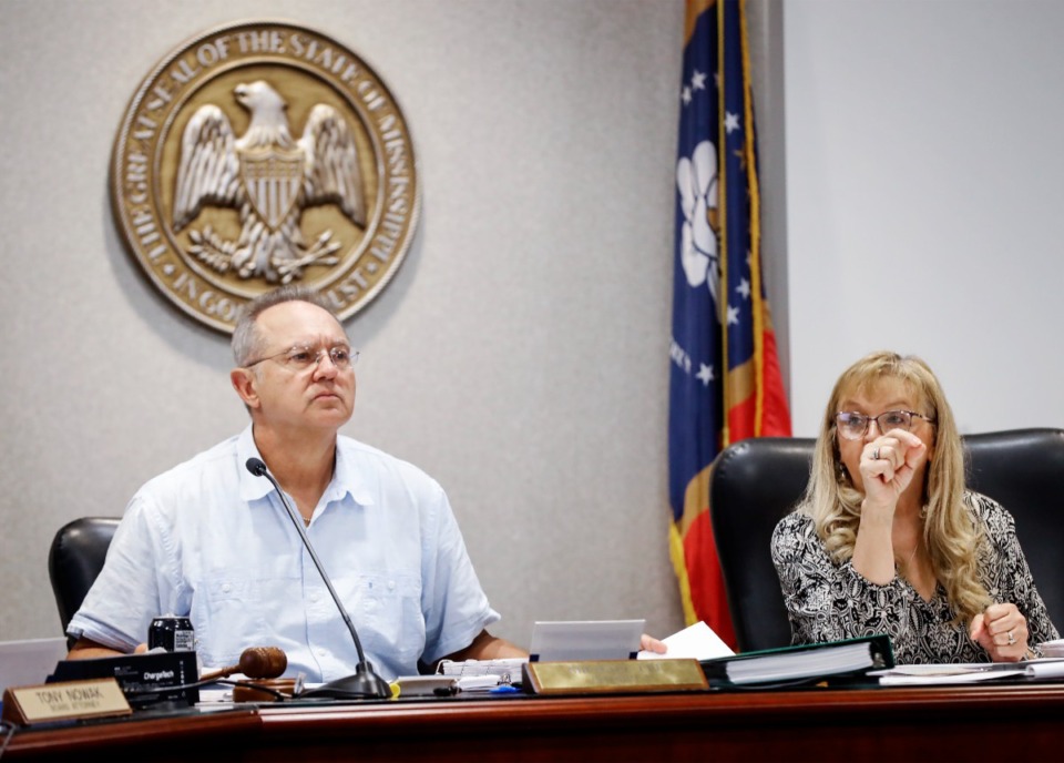 <strong>Fifth District Supervisor Michael Lee (right) and County Administrator Vanessa Lynchard (left) discuss the budget at a DeSoto County Board of Supervisors budget meeting on Monday, Aug. 22, 2022.</strong> (Mark Weber/The Daily Memphian)