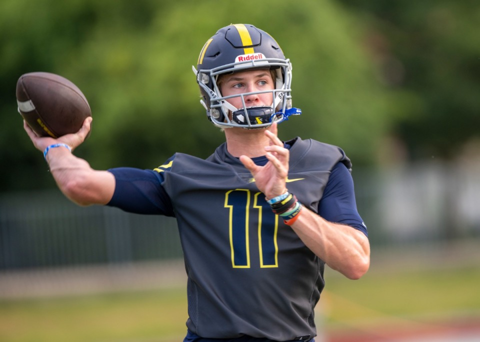 <strong>Lausanne quarterback Brock Glenn completed 9 of 15 passes for 195 yards and three touchdowns while running for a fourth to lead the Lynx to a 44-15 win over Southwind.</strong> (Greg Campbell/The Daily Memphian file)