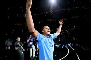 <strong>Tigers coach Penny Hardaway enters FedExForum for Memphis Madness on Thursday, Oct. 4. Thousands of fans filled the forum for a Tigers' scrimmage, dunk contest and live entertainment from Moneybagg Yo, BlocBoy JB and Yo Gotti.</strong> (Houston Cofield/Daily Memphian)