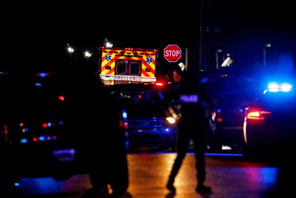 <strong>Memphis Police officers close off crime the scene at Hodge Road and Ivan Road on Sept. 7, 2022, after a capturing a gunman that terrorized the city.</strong> (Mark Weber/The Daily Memphian)