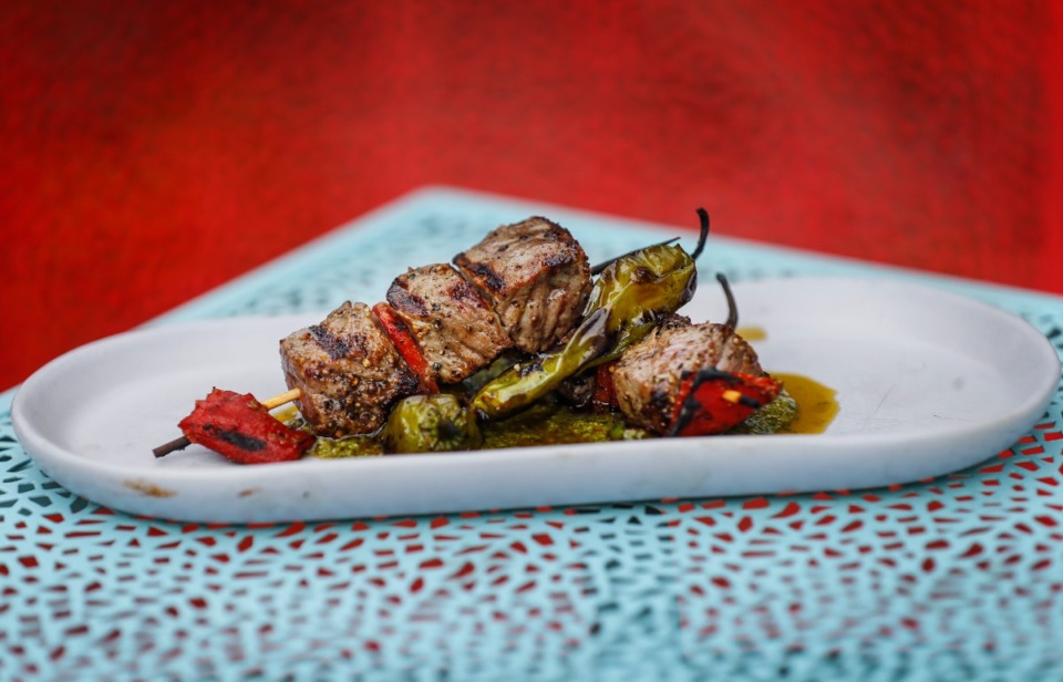 <strong>Pant&agrave;&rsquo;s&nbsp;Costella de Vedella i Bolets is&nbsp;</strong><strong>grilled beef with charred shishito peppers.</strong> (Mark Weber/The Daily Memphian)