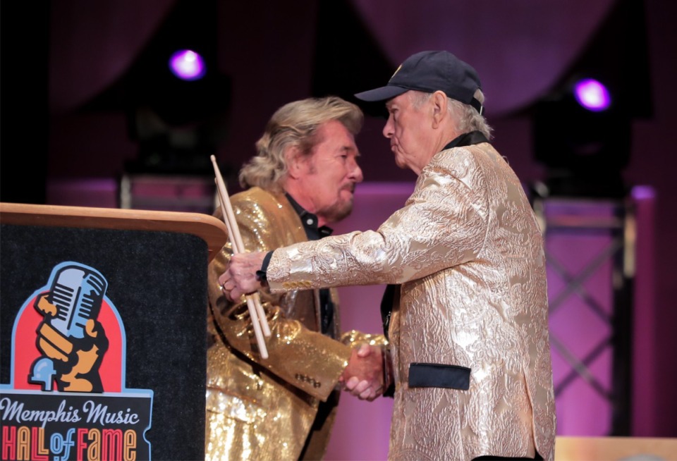 <strong>J.M. Van Eaton hugs Jerry Phillips Thursday night during the Memphis Music Hall of Fame induction ceremony.</strong> (Patrick Lantrip/Daily Memphian)