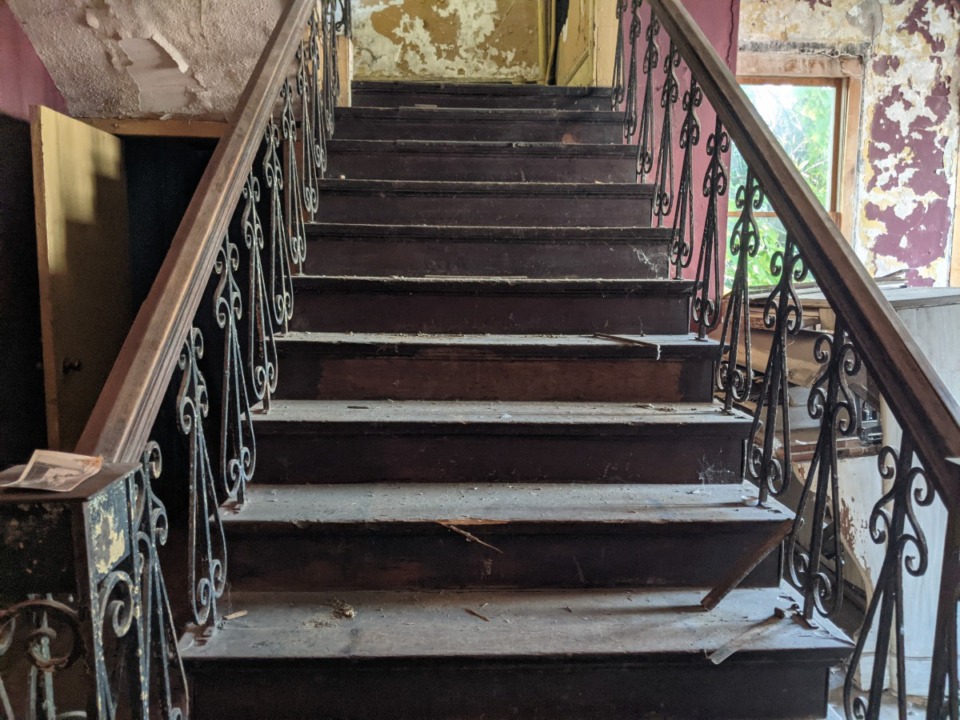<strong>A staircase leads up from the lobby to the third floor of the 11,000-square-foot Hotel Pontotoc.</strong> (Neil Strebig/The Daily Memphian)