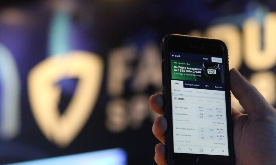 <strong>One day after online sports betting launched in Tennessee, the Memphis Grizzlies became the first official partner of FanDuel Sportsbook.</strong> <strong>As of September 2022, the state of Tennessee now has 13 licensed sportsbooks.</strong> (AP file)