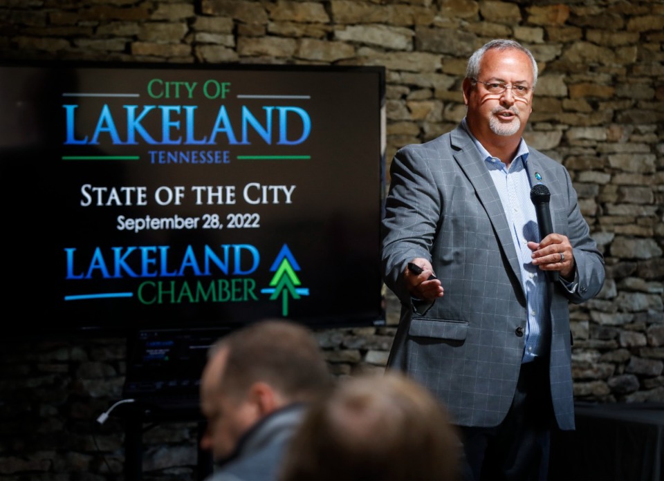 <strong>Lakeland Mayor Mike Cunningham speaks during the Lakeland Area Chamber of Commerce luncheon on Wednesday, Sept. 28, 2022. Cunningham will step down as mayor at the end of the year.</strong> (Mark Weber/The Daily Memphian)