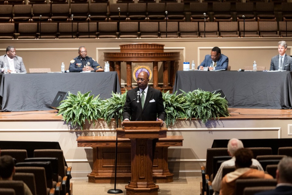 <strong>Pastor Craig Freeman speaks at the start of a panel discussion by the Memphis Shelby Crime Commission to provide an update to its new 5-year Safe Community Action Plan at First Baptist Church Broad.</strong>&nbsp;(Brad Vest/Special to The Daily Memphian)