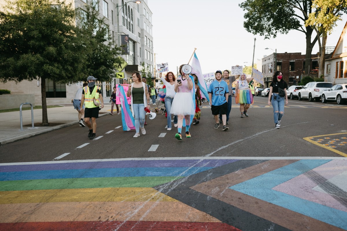 <strong>The&nbsp;LGBTQ rights march approaches a Pride-themed intersection in Midtown on Sept. 30.</strong> (Lucy Garrett/Special to The Daily Memphian)