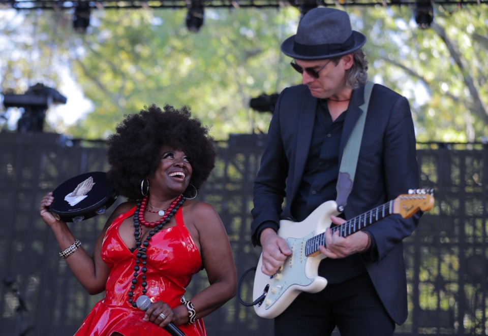 <strong>Bette Smith performs during the first night of Mempho Music Festival at the Memphis Botanic Garden Sept. 30, 2022.</strong> (Patrick Lantrip/Daily Memphian)