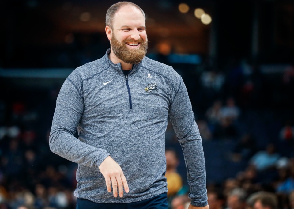 <strong>Memphis Grizzlies head coach Taylor Jenkins smiles during the preseason game against the Orlando Magic on Monday, Oct. 3, 2022.</strong> (Mark Weber/The Daily Memphian)