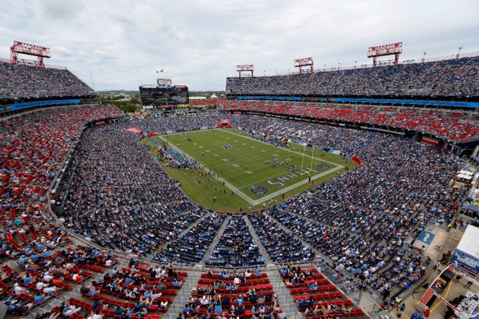 <strong>The Tennessee Titans play the Houston Texans on Sept. 16, 2018. The Tennessee Titans have lined up the last financing for an estimated $2.1 billion domed stadium.</strong> (James Kenney/AP file)
