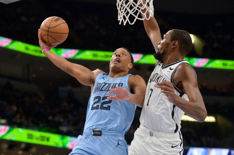 <strong>Memphis Grizzlies guard Desmond Bane (22) shoots against Brooklyn Nets forward Kevin Durant (7) on Oct. 24, 2022.</strong> (Brandon Dill/AP)