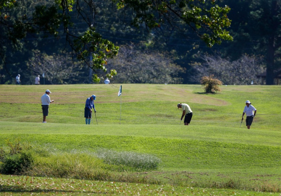 <strong>Golfers play on the Audubon Park golf course on Sept. 21, 2022. The expansion of the course may do without one hole under a new plan.</strong>&nbsp;(Mark Weber/The Daily Memphian file)