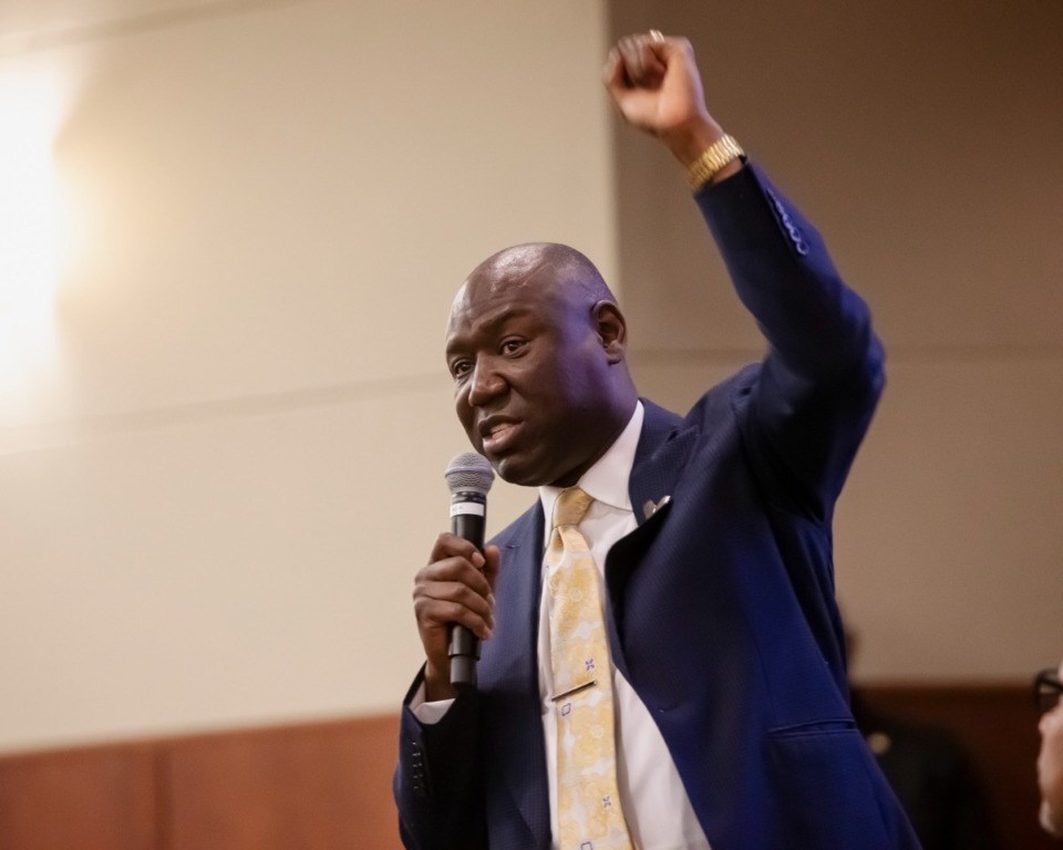 <strong>Guest speaker Benjamin Crump speaks at a bail reform discussion panel hosted by University of Memphis Law School and Equal Justice Now. Crump is a&nbsp;civil rights attorney who has represented the families of George Floyd, Breonna Taylor, Trayvon Martin and Ahmaud Arbery.&nbsp;</strong>(Ziggy Mack/Special to The Daily Memphian)