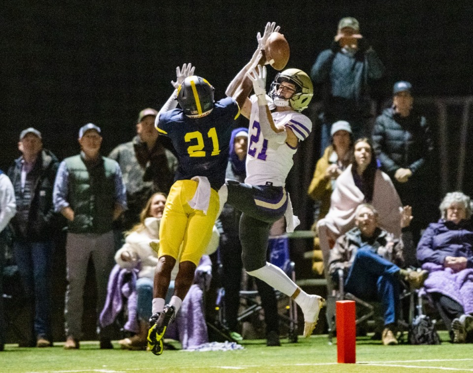 <strong>Lausanne defensive back Langston Rogers breaks up a reception in the end zone in the Division II, Class AA playoff game at Lausanne on Friday, Nov. 12, 2022.</strong> (Greg Campbell/Special to The Daily Memphian)