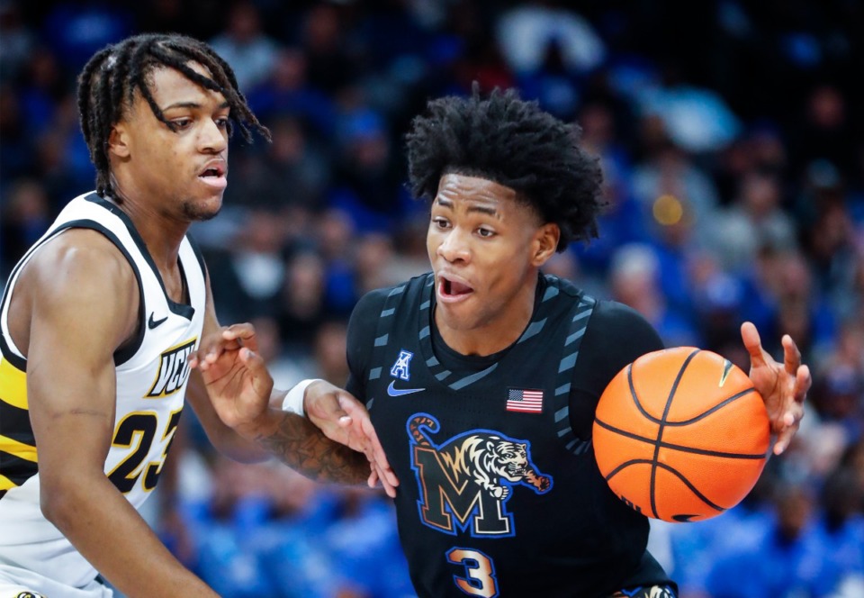 <strong>Memphis Tigers guard Kendric Davis (right) made all the difference in the win over VCU on Nov. 20, 2022.</strong> (Mark Weber/The Daily Memphian file)