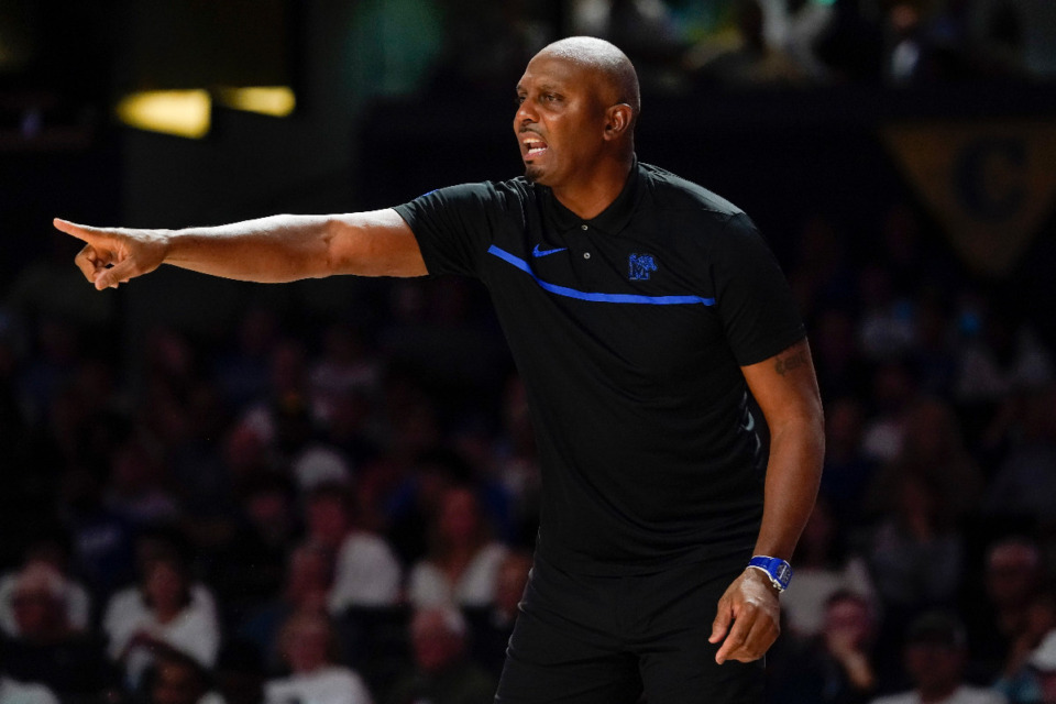 <strong>Memphis head coach Penny Hardaway yells to his players in the second half of an NCAA college basketball game against Vanderbilt Monday, Nov. 7, 2022, in Nashville.</strong> (Mark Humphrey/AP file