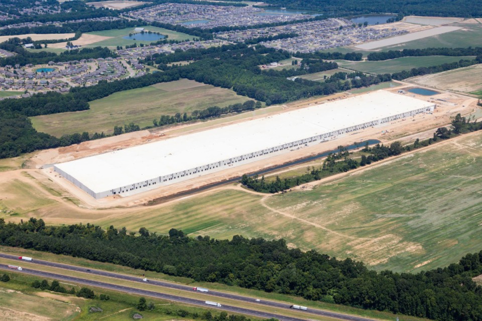 <strong>Helen of Troy operates warehousing at 3890 U.S. 51 in Southaven and 7159 Polk in Olive Branch. This distribution center is scheduled to open in early 2023 in Fayette County, in the town of Gallaway.</strong> (Rendering courtesy Helen of Troy)