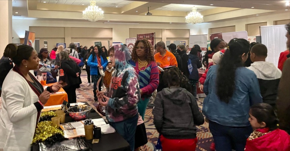 <strong>Hundreds of families attend an optional school fair hosted by Memphis-Shelby County Schools on Sunday, Jan. 8. The event took place at the Holiday Inn at the University of Memphis and featured representatives of all 45 of the district&rsquo;s optional schools.</strong> (Aarron Fleming/The Daily Memphian)