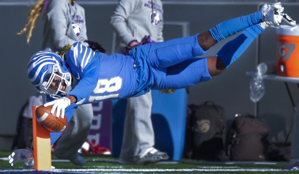 <strong>University of Memphis receiver Eddie Lewis (18), seen here in November 2022, has entered the transfer portal.</strong> (Patrick Lantrip/Daily Memphian file)