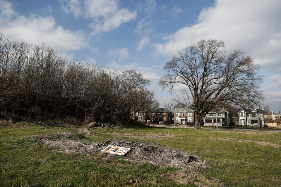 <strong>The fill that was brought to Crosstown Mound 50 yers ago, where plans were made to build housing units and a soccer field, is contaminated with arsenic.</strong> (Mark Weber/The Daily Memphian)