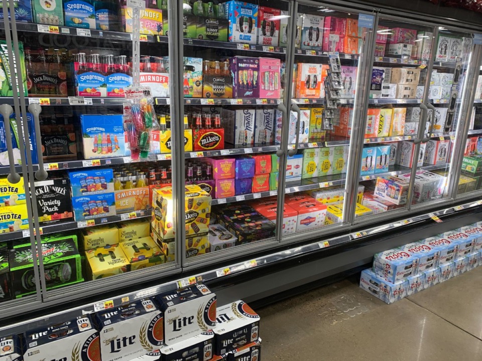 <strong>Kroger in Germantown will not be able to sell beer, hard seltzers, hard ciders or similar products Monday, Jan. 16, through Thursday, Jan. 19. The temporary suspension of beer sales comes after Kroger sold beer to a minor.</strong> (Abigail Warren/The Daily Memphian)