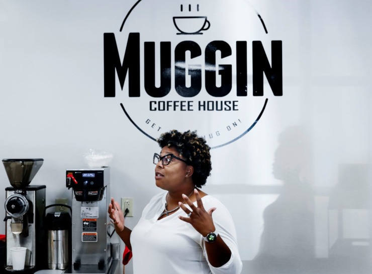 <strong>Muggin&rsquo; Coffee House co-owner Mary Olds led a demonstration for employees in 2020.</strong> (Mark Weber/The Daily Memphian file)