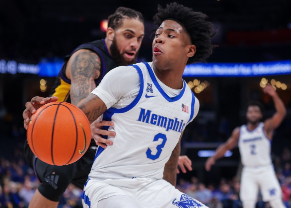 <strong>Memphis guard Kendric Davis (3) is a former MSU player, but he says emotions play no part in the upcoming Tigers game against the Mustangs.</strong> (Patrick Lantrip/The Daily Memphian file)
