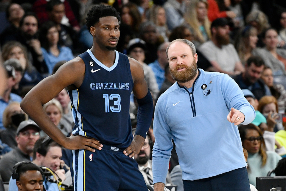 <strong>Memphis Grizzlies head coach Taylor Jenkins talks with forward Jaren Jackson Jr. (13) in the first half of an NBA basketball game against the Toronto Raptors on Feb. 5 in Memphis.</strong> (Brandon Dill/AP Photo)
